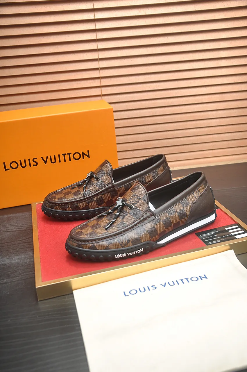 Men's men's shoes💰660💶[LOUIS VUITTON] (original order) new style🍀LV Louis Vuitton* - top version of LV classic beanie shoes! Made of imported original single cowhide, original leather side strips and wear-resistant rubber outsole! High quality products! Code number 39-45 (45 customized)